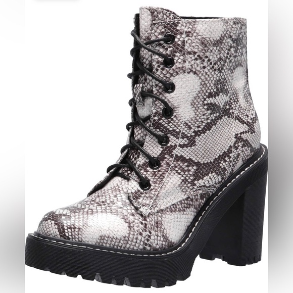 🌟HP🌟 SNAKESKIN PATTERN Archiee Platform Boots Chunky Block Heel 7.5 Punk Metal - Picture 1 of 15